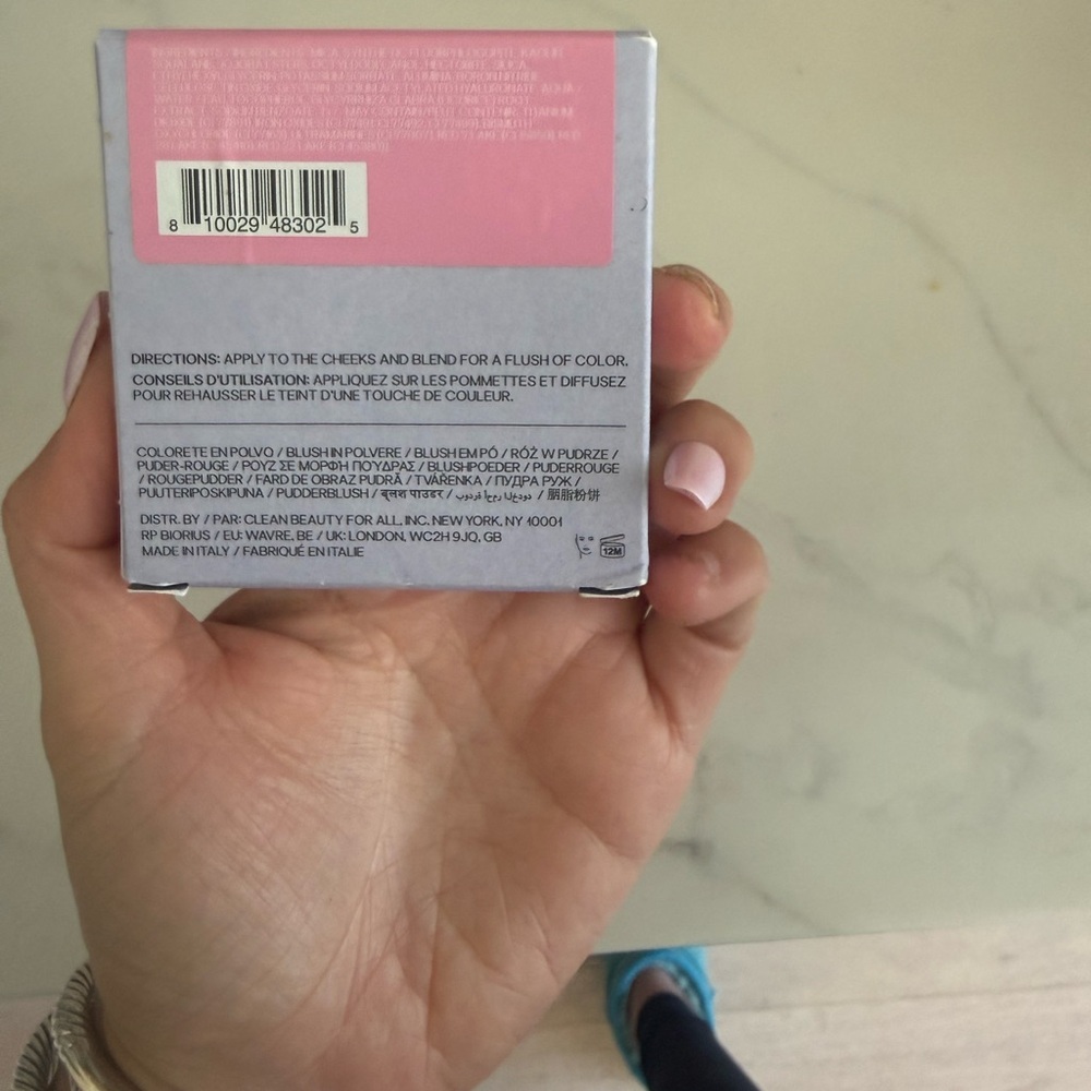 NWT SAIE Supersuede Radiant Blush Powder - Silver/Gray Box - Picture 3 of 6